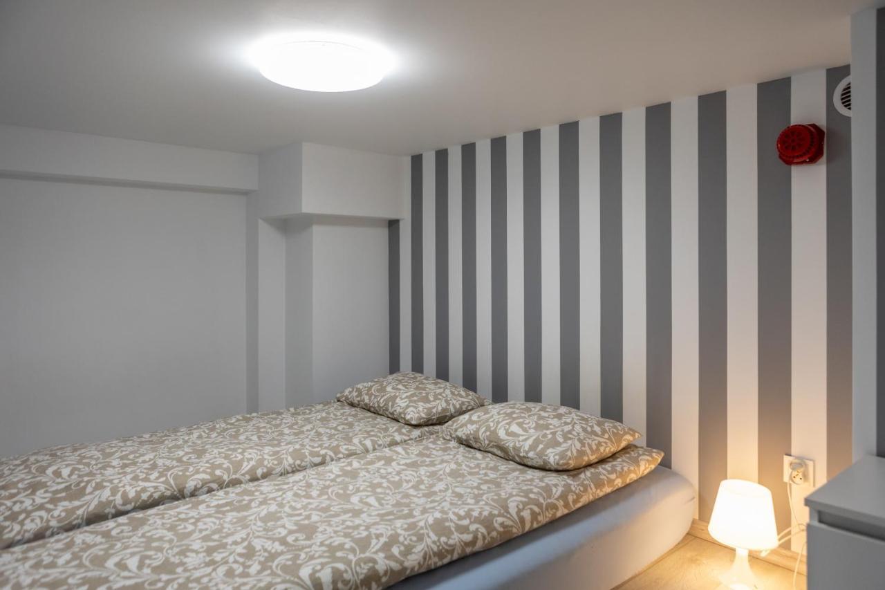 Studia Przy Lotnisku Od Wroclawapartament-Pl Kültér fotó